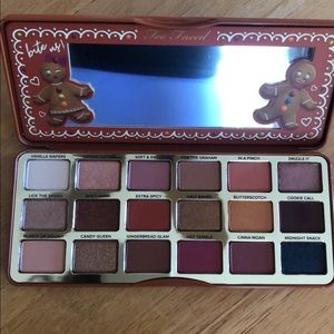 Too faced makeup never used